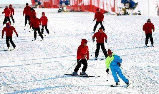 【滑雪】去大兴龙熙滑雪场，无限时畅滑玩到底!