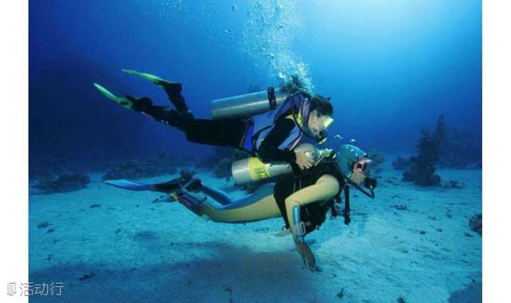 【苏州双人潜水】加拿大国际水域运动中心双人潜水体验一次