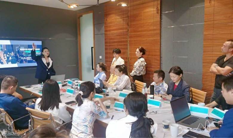 【良言录319期私董会】百年老店独一张骨科连锁门店江苏区域如何动销招商破局？