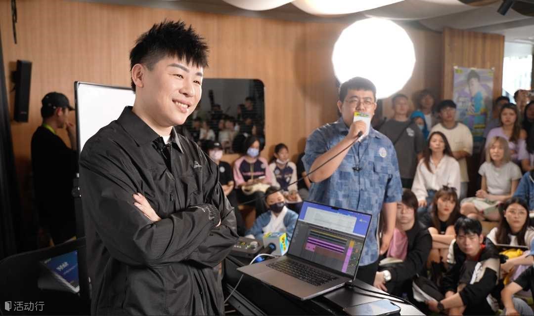 来闵行胡彦斌的牛班音乐基地，一起玩音乐！